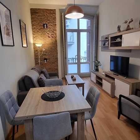 Rosa 2 Bedrooms In City Center Málaga Eksteriør bilde