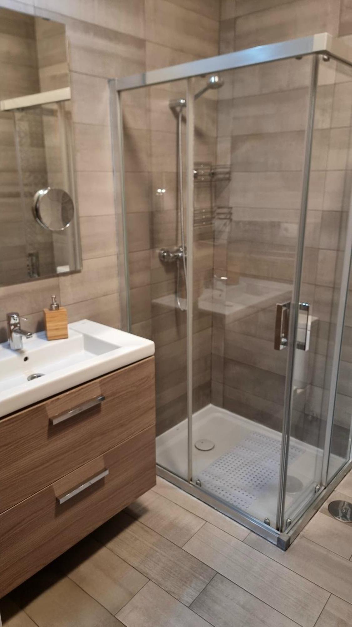 Rosa 2 Bedrooms In City Center Málaga Eksteriør bilde