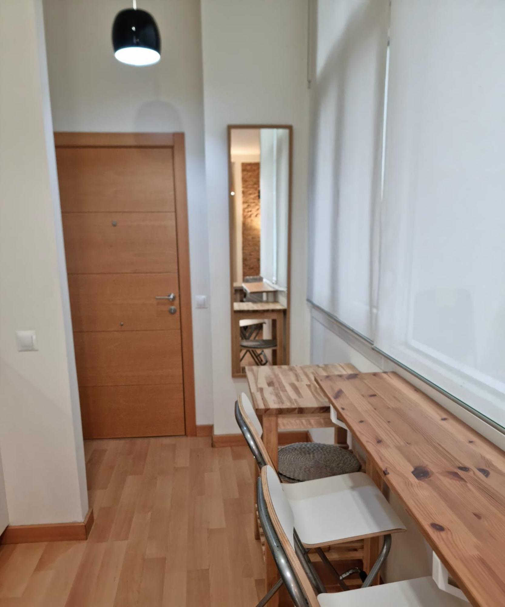 Rosa 2 Bedrooms In City Center Málaga Eksteriør bilde
